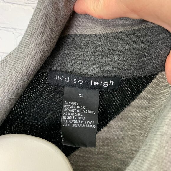 MADISON LEIGH LIGHTWEIGHT COWL NECK SWEATER DRESS - XL - Picture 4 of 4